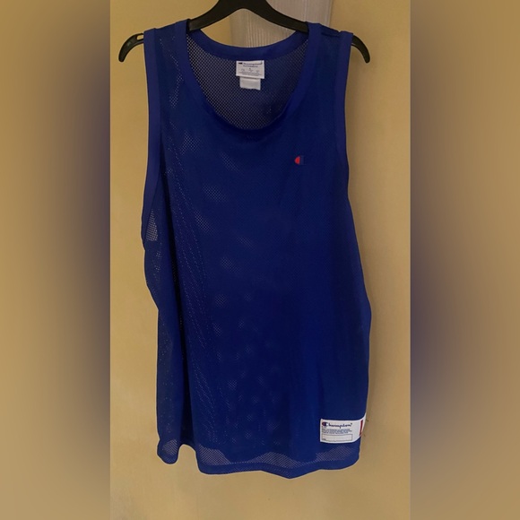 Like New Champion Single Layer Men’s tank - Picture 3 of 9